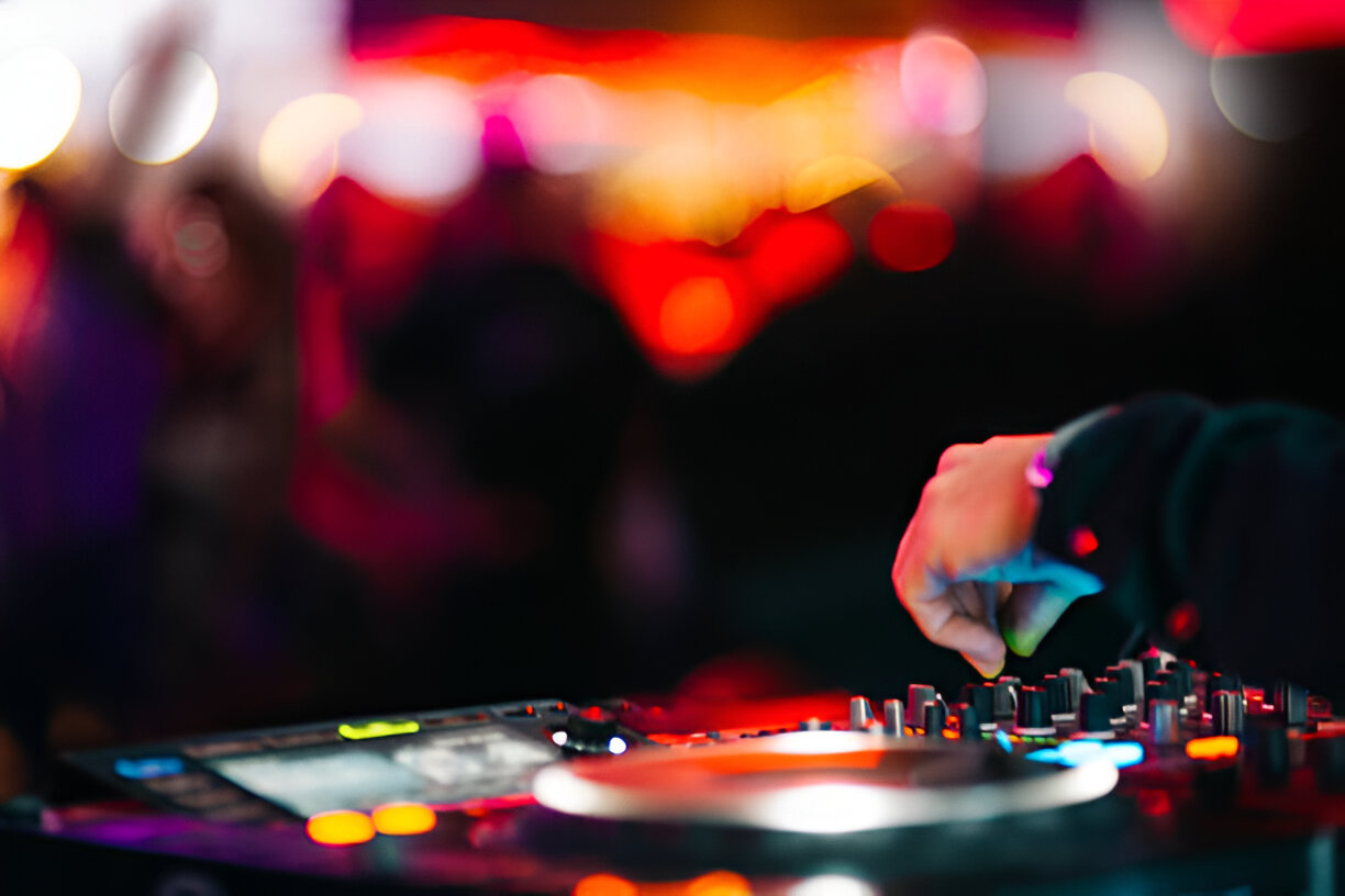 DJ Live
